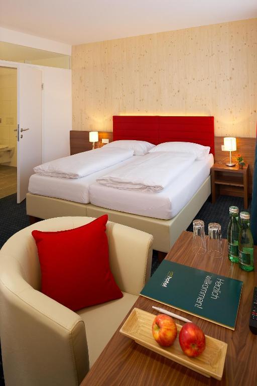 Mt Hotel Zeltweg Chambre photo